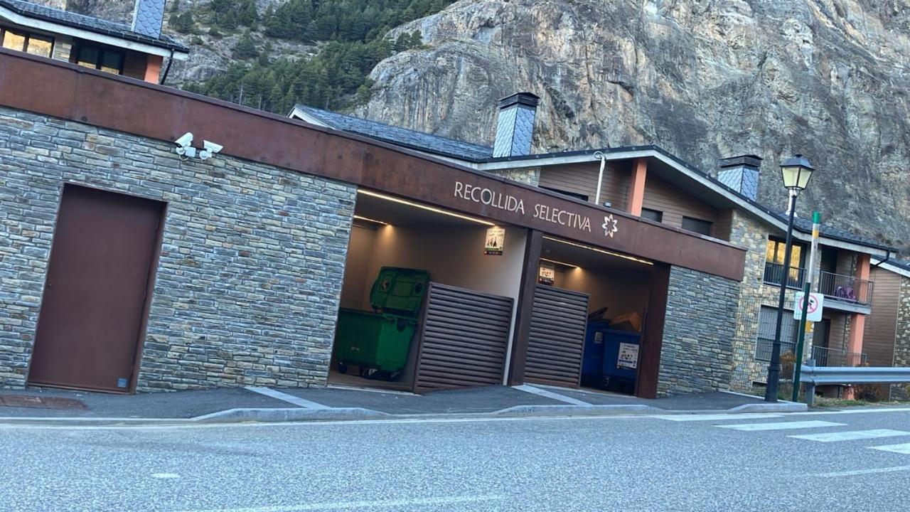 Apartaments Ashome Canillo Esterno foto